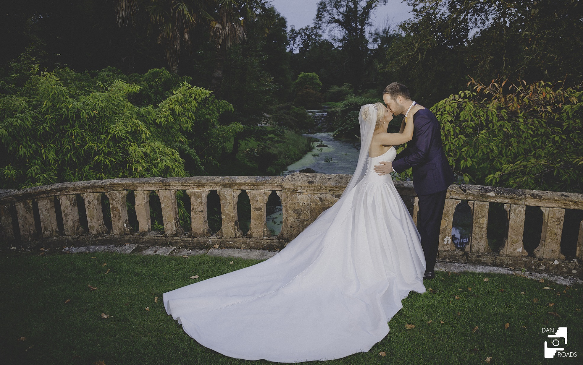 Minterne House wedding couple