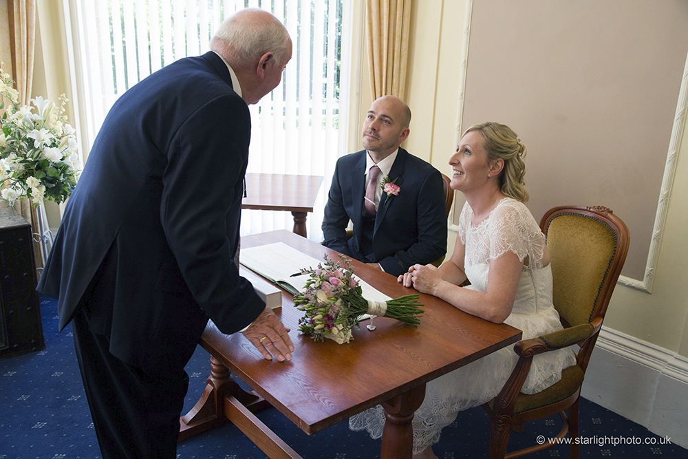 Mountfield wedding. Copyright: Starlight Photography